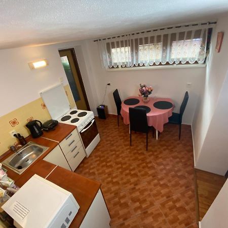Privat Tilia Apartment Ivachnová Exterior photo