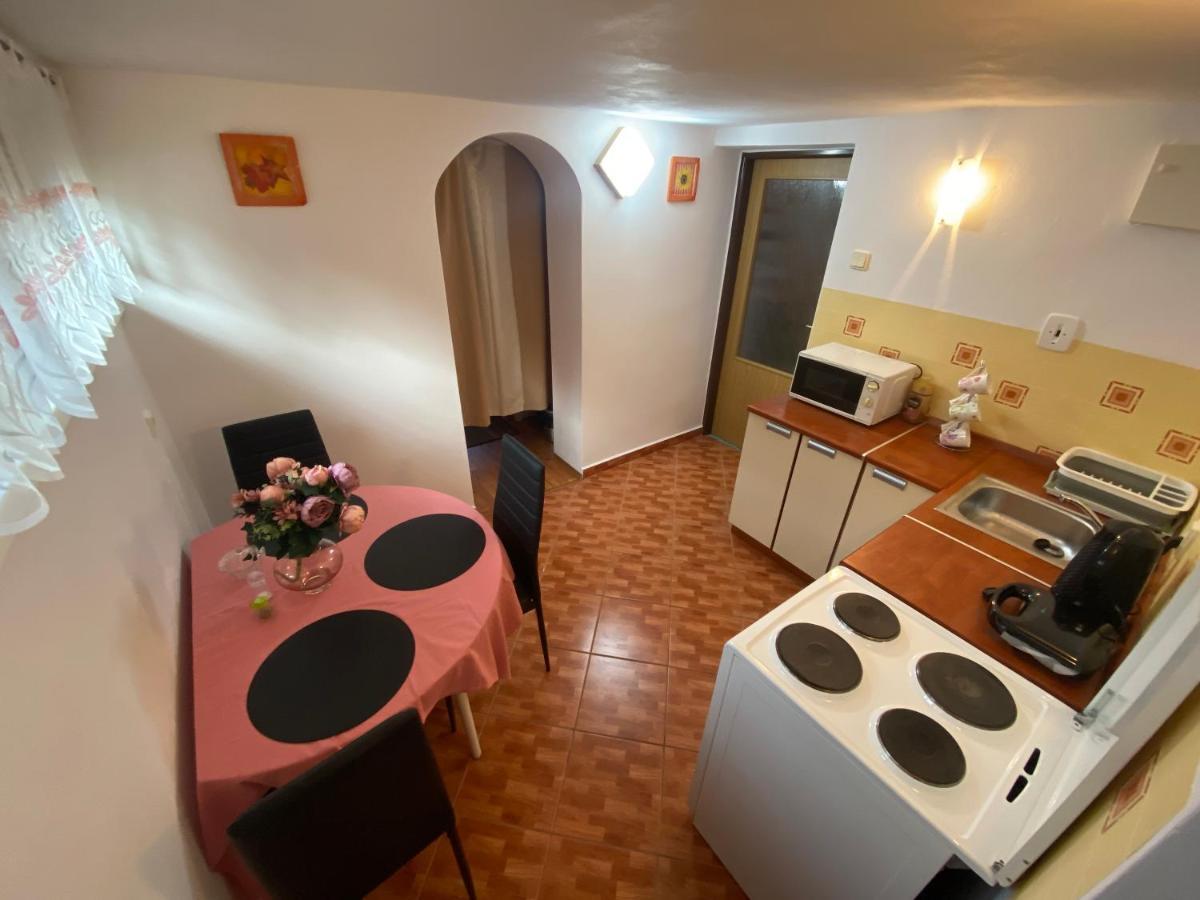 Privat Tilia Apartment Ivachnová Exterior photo