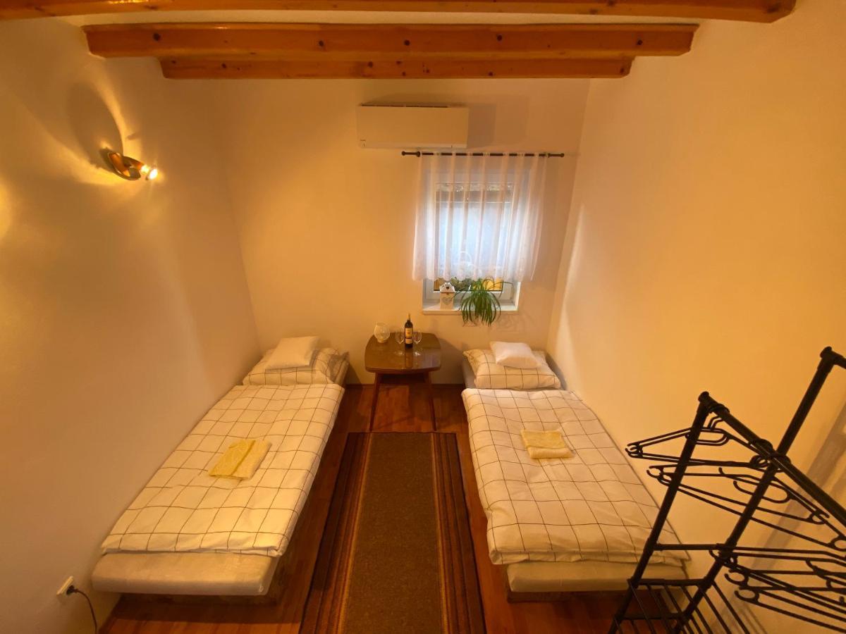 Privat Tilia Apartment Ivachnová Exterior photo